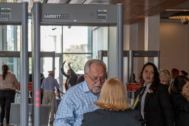 Garrett PD6500i Walk Through Metal Detector - Image 15